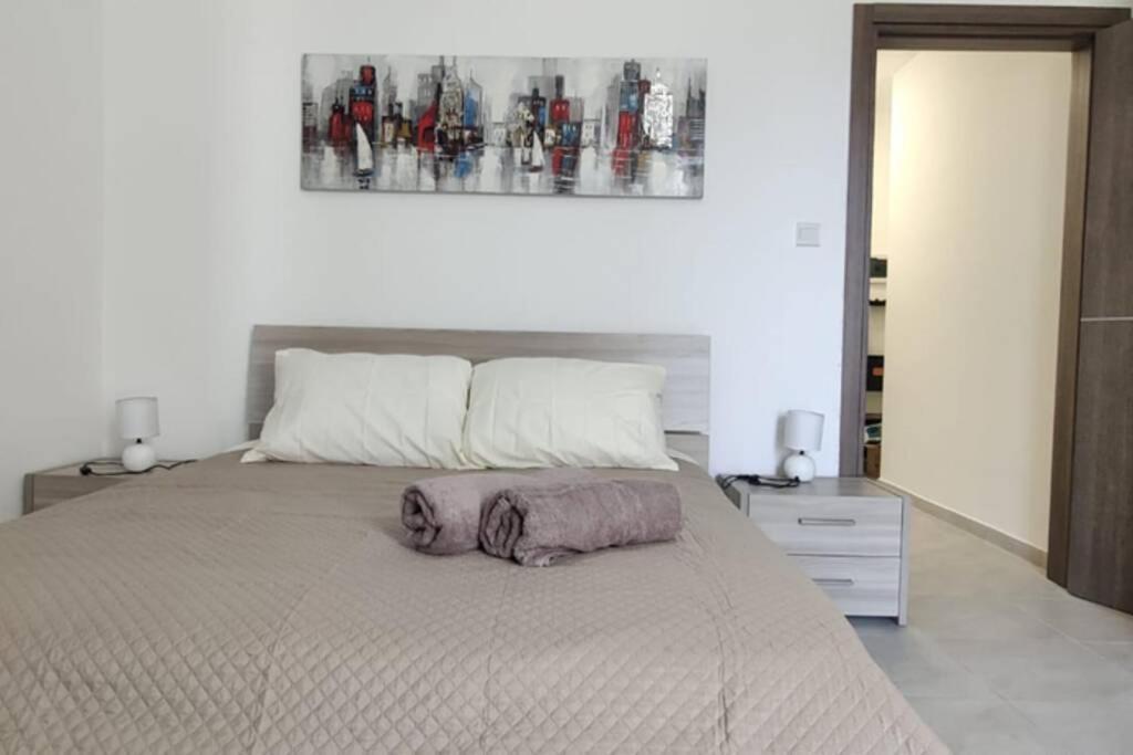 Brand New 3 Bedroom Apartment Close To The Sea Gzira Exterior foto